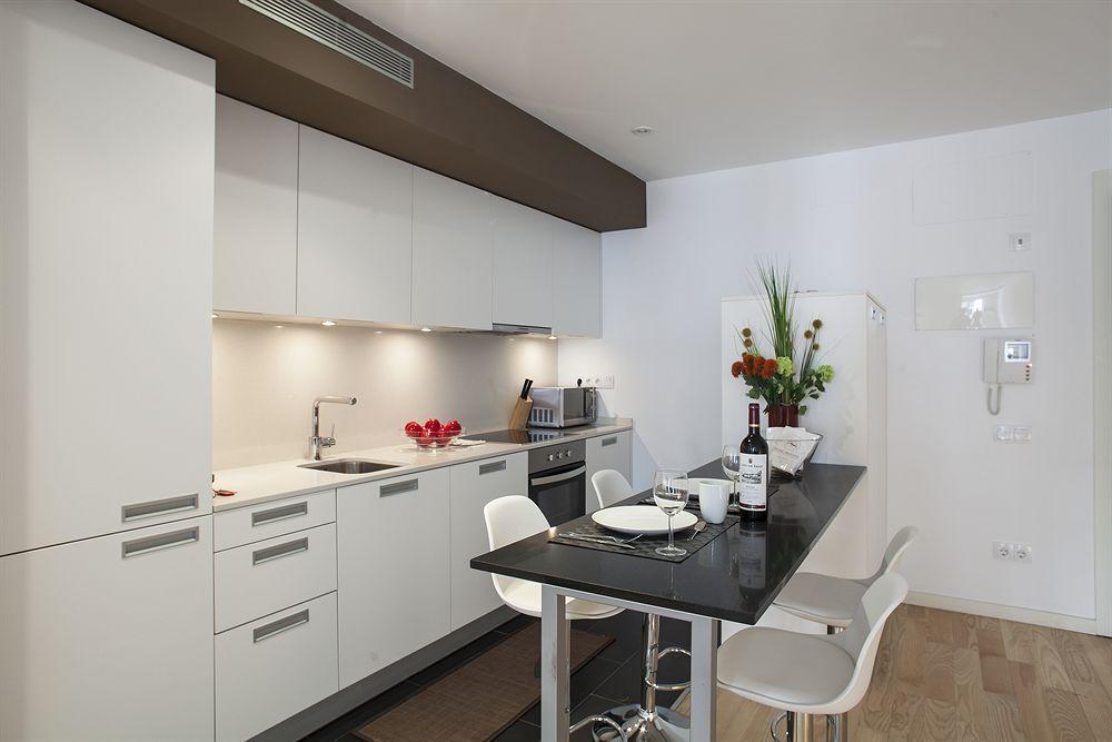 Mistral Pool Apartament Barcelona